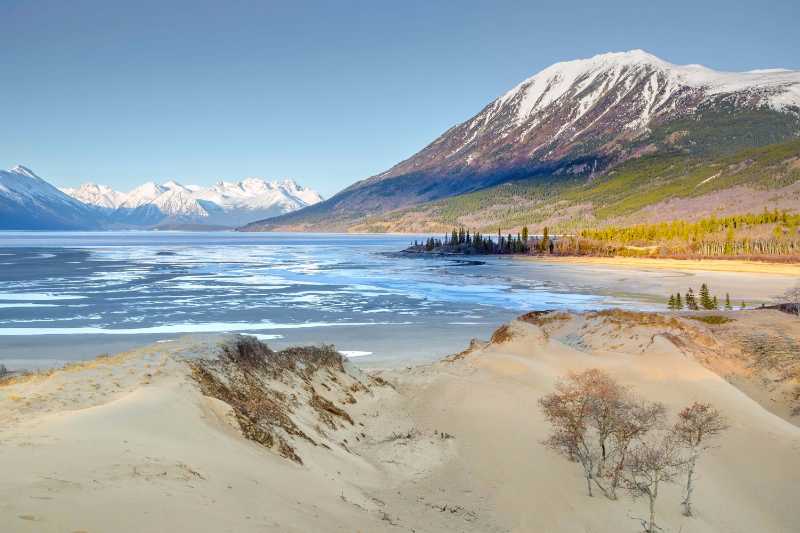 Bennett Lake Canada - jigsaw puzzle