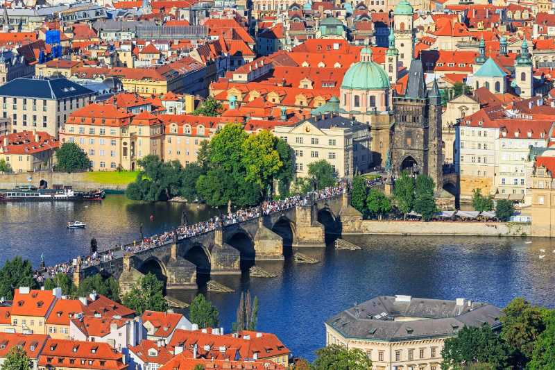 Charles Bridge in Prague - jigsaw puzzle