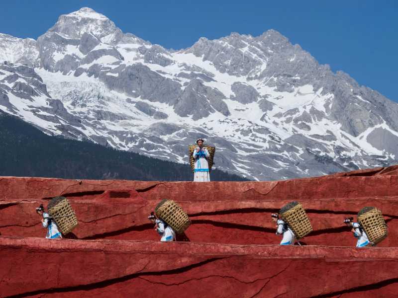 a public perfomance in Jade Dragon Snow Mountain Open Air Theatre - jigsaw puzzle