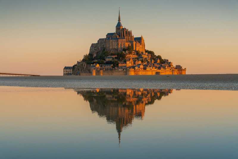 Mont St Michel at sunrise - jigsaw puzzle