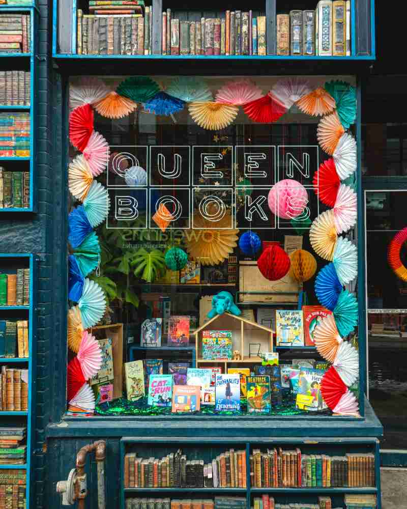 colorful bookstore front display in toronto - jigsaw puzzle