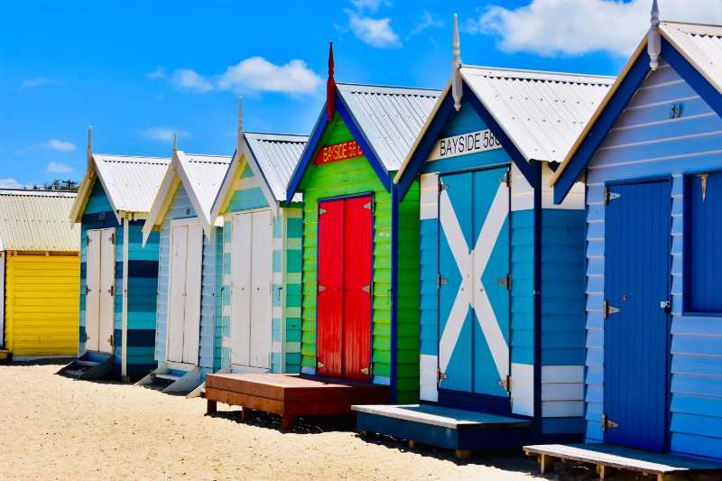 beach colorful houses - jigsaw puzzle