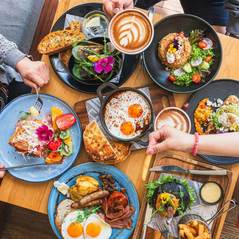 breakfast food displayed on table - jigsaw puzzle