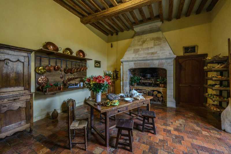 charming rustic kitchen with vintage decor