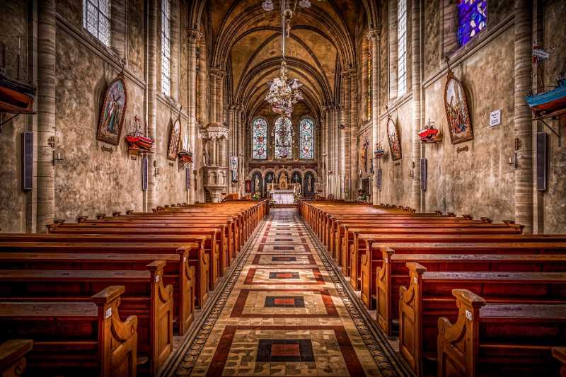 church cathedral architecture pews - jigsaw puzzle