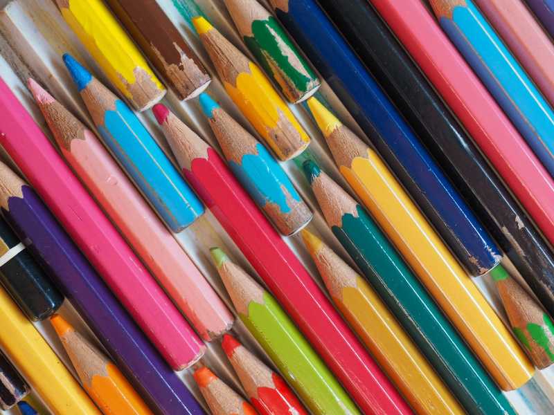 Colored pencils in a variety of colors and lengths