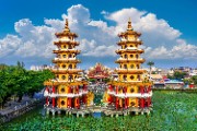 dragon and tiger pagodas in kaohsiung taiwan - jigsaw puzzle