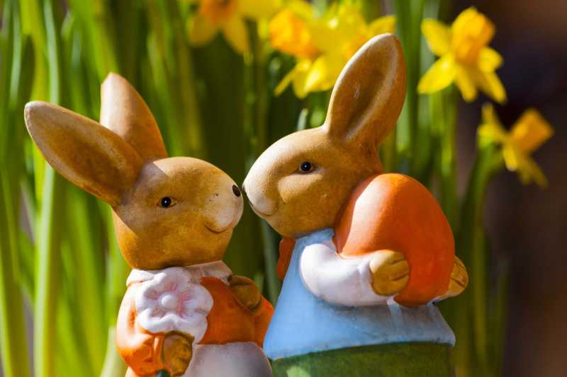 easter bunny rabbit figurines - jigsaw puzzle