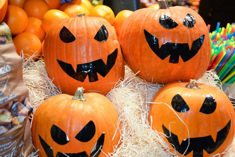 Ideias de decoração de abóboras de Halloween: abóboras assustadoras