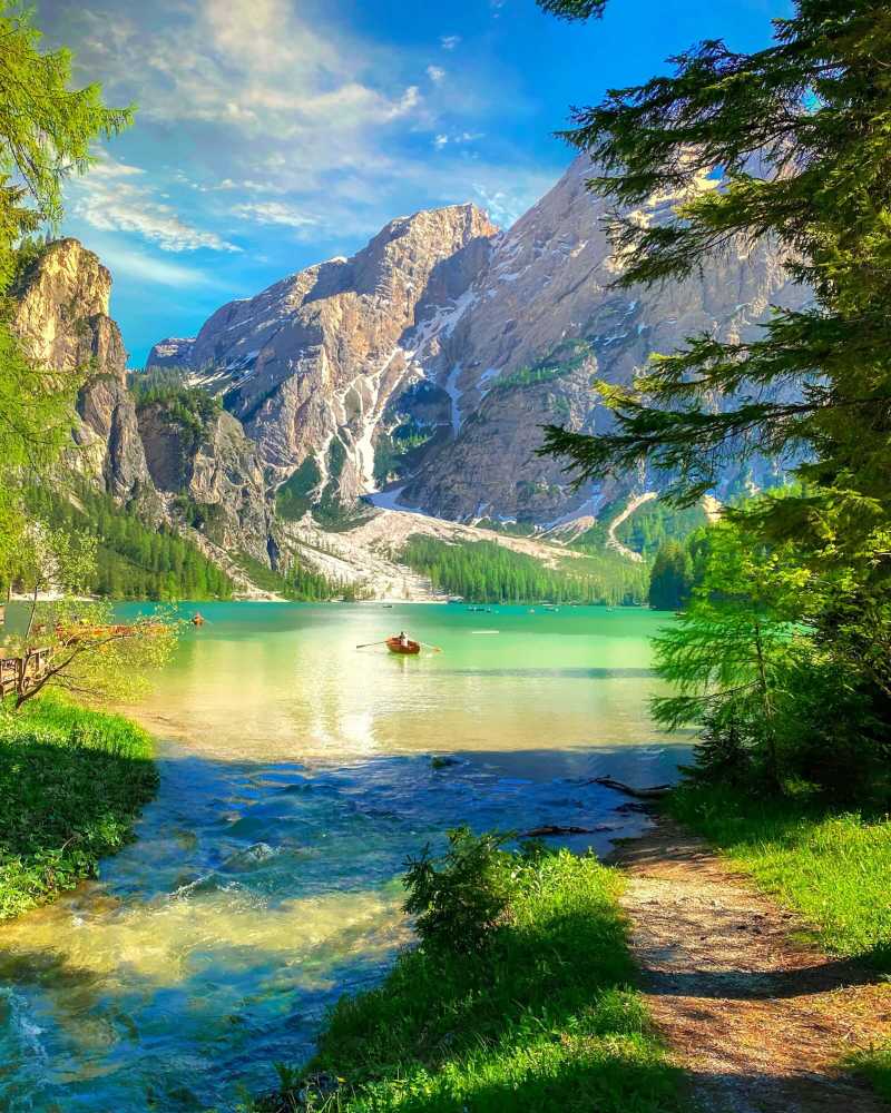 Iconic Lago di Braies Pragser Wildsee in the Italian Dolomites