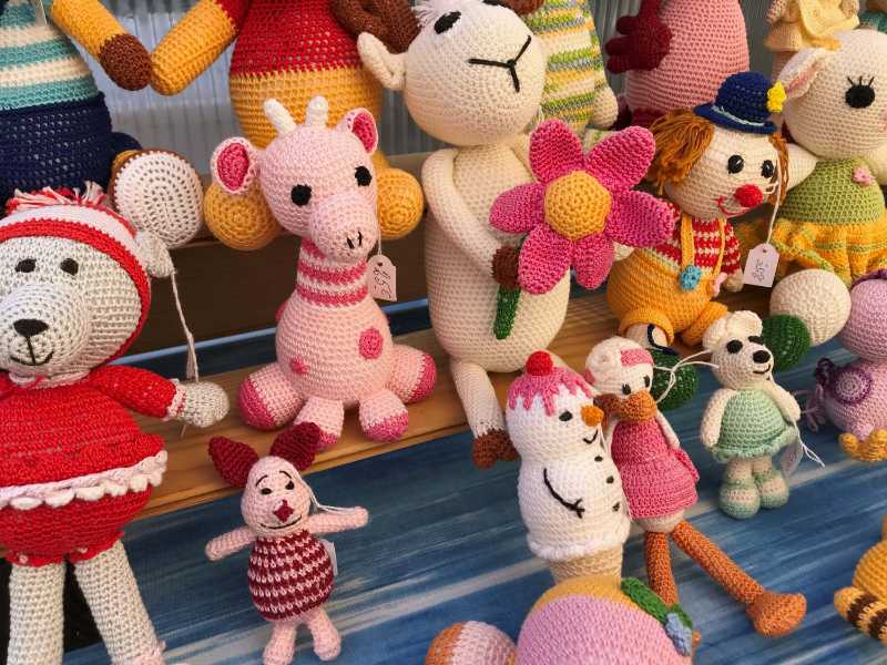 Jouets tricotés à vendre