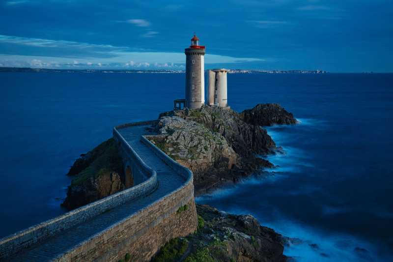 lighthouse tower pier cliff coast - jigsaw puzzle