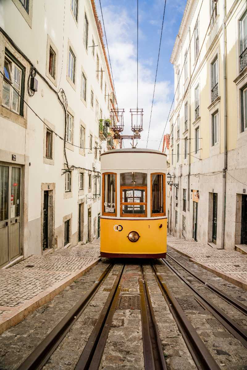 lisbon tram portugal - jigsaw puzzle