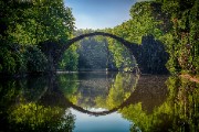 gray bridge and trees - jigsaw puzzle