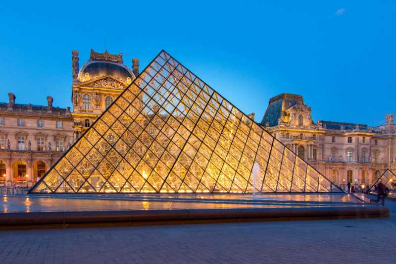 paris louvre museum pyramid - jigsaw puzzle