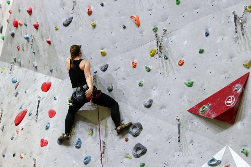 rock climbing wall sport performance - jigsaw puzzle