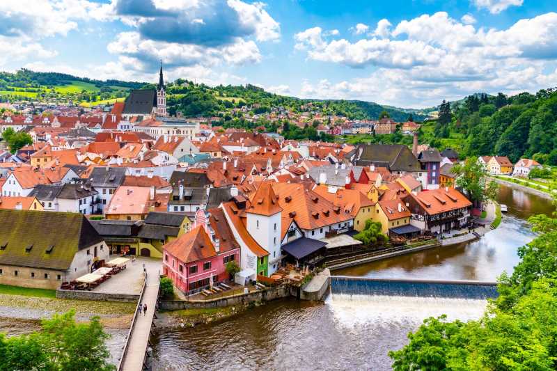 St.-Veits-Kirche im historischen Zentrum von Cesky Krumlov
