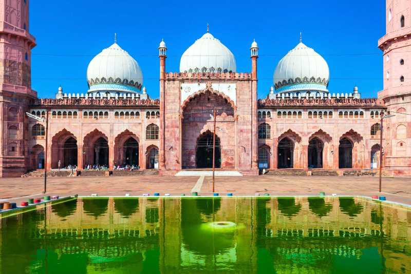 Taj Ul Masajid ist die größte Moschee in Indien in der Stadt Bhopal