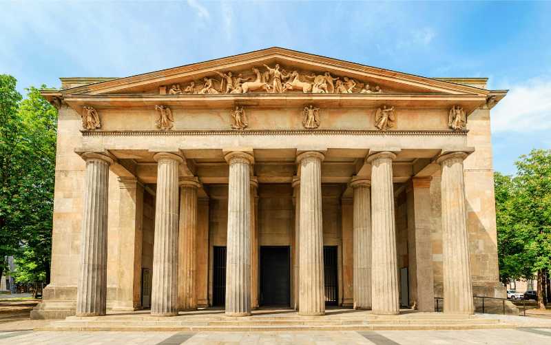 the neue wache memorial in berlin - jigsaw puzzle