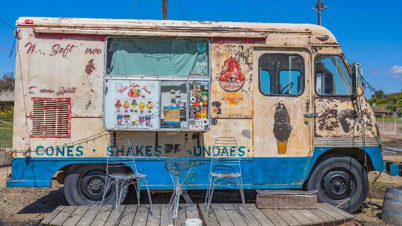 Truck with Ice Cream