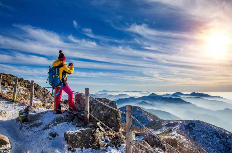 winter snow mountain hiking - jigsaw puzzle